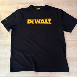 Dewalt Black T-shirt size XL.